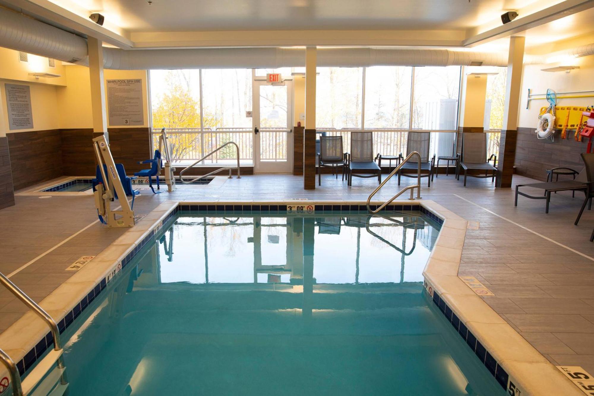 Fairfield Inn & Suites Marquette Eksteriør bilde