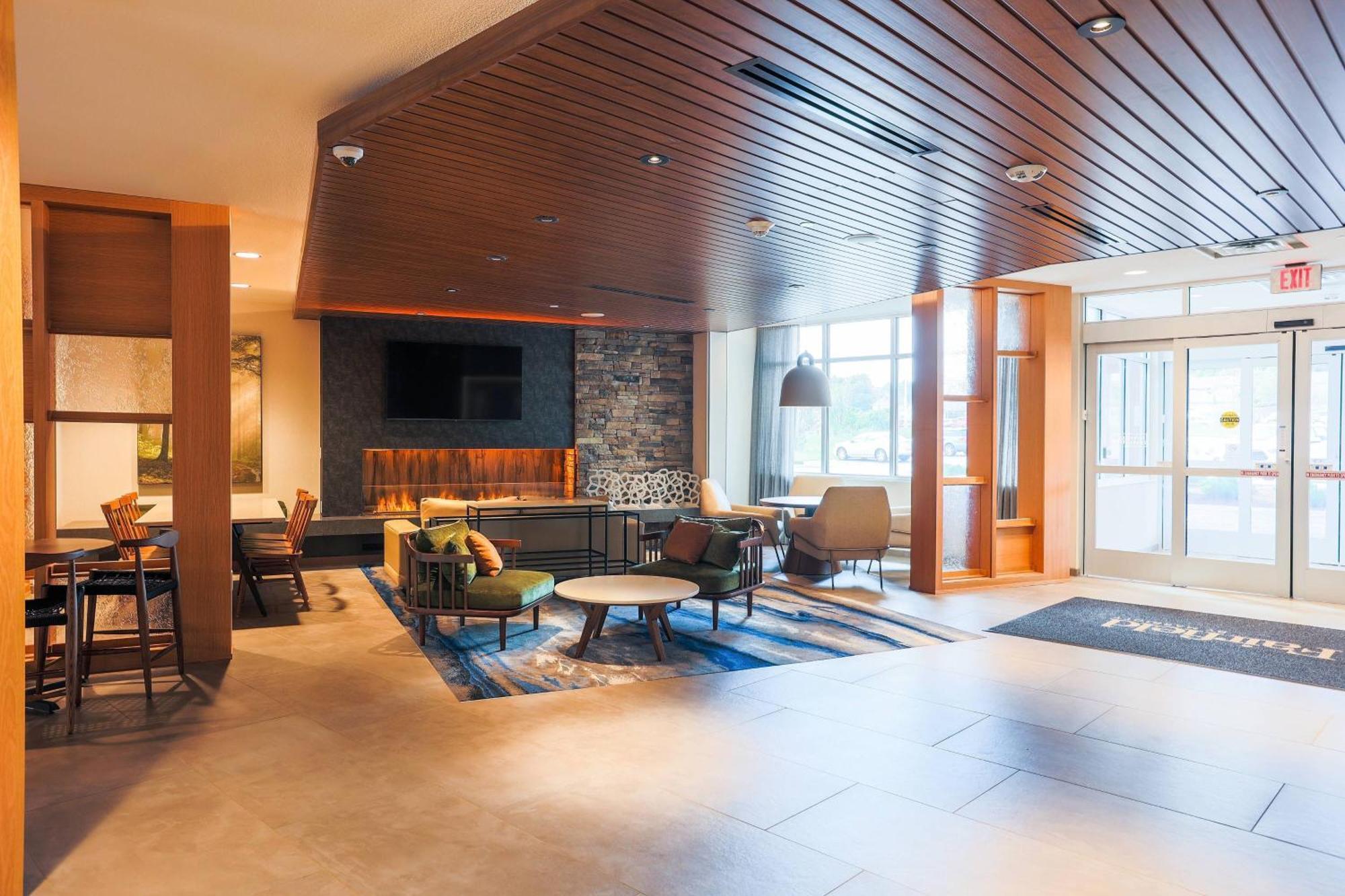 Fairfield Inn & Suites Marquette Eksteriør bilde
