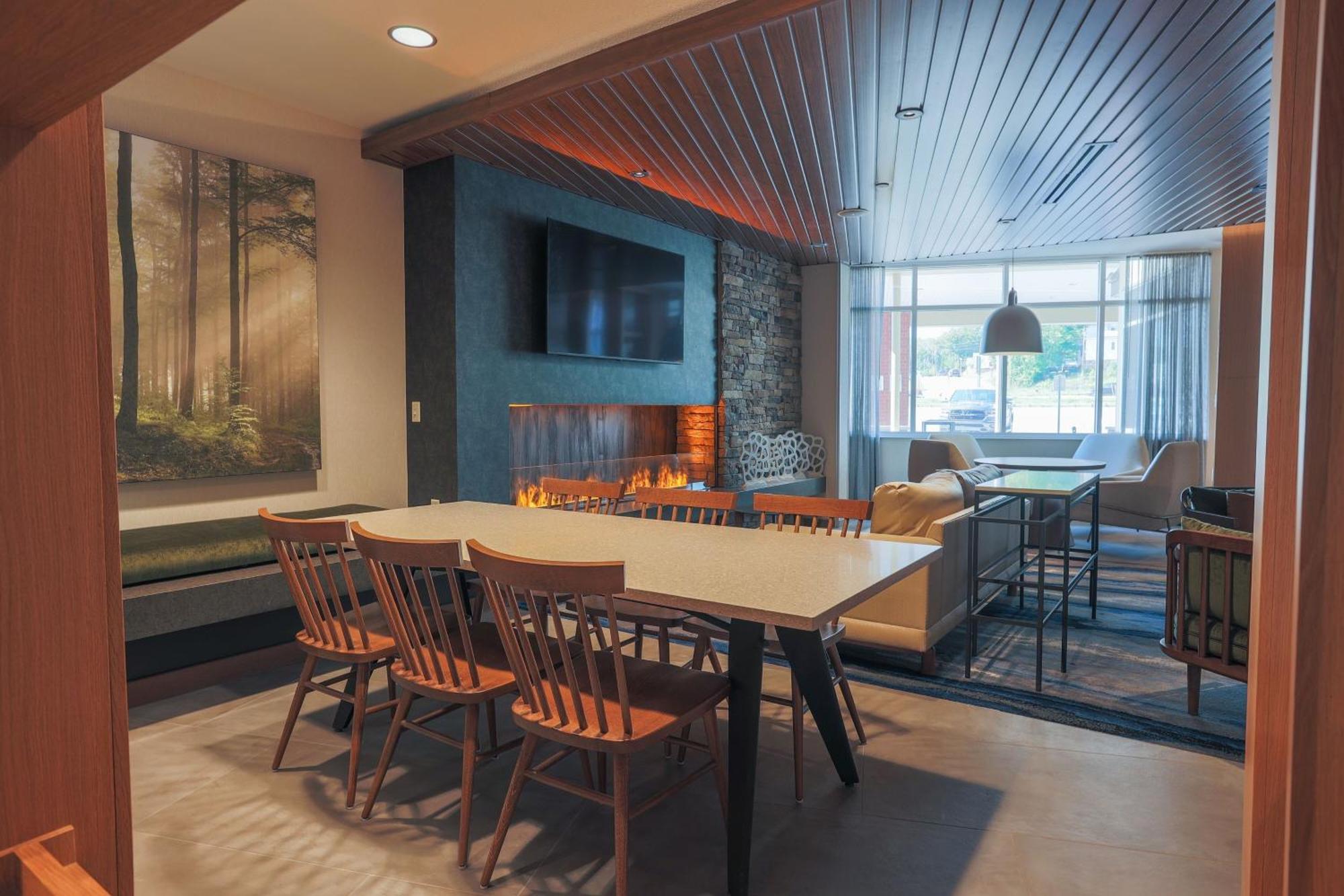 Fairfield Inn & Suites Marquette Eksteriør bilde